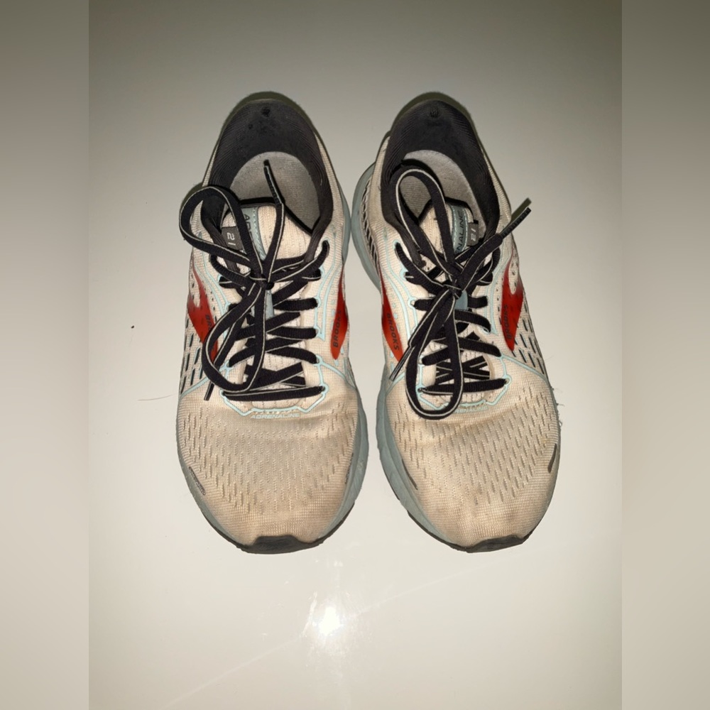 Brooks Tennis Shoes